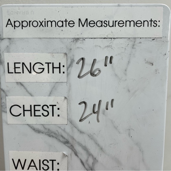 Velvet by Graham & Spencer Angel Floral Print Blouse Size Medium Office Casual 4 - Picture 8 of 8